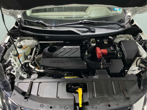 Used 2023 Nissan Rogue SL w/ SL Premium Package image 33