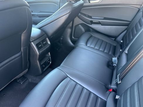 Used 2022 Ford Edge SEL w/ Convenience Package AWD/4WD image 12