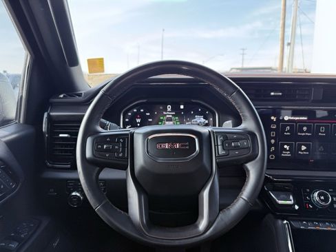 Used 2023 GMC Sierra 1500 AT4 w/ AT4 Preferred Package image 14