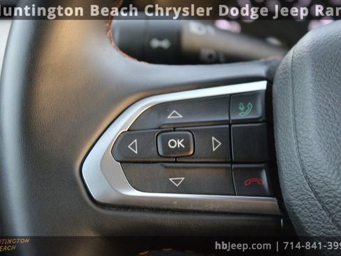 Used 2022 Jeep Compass Limited image 16