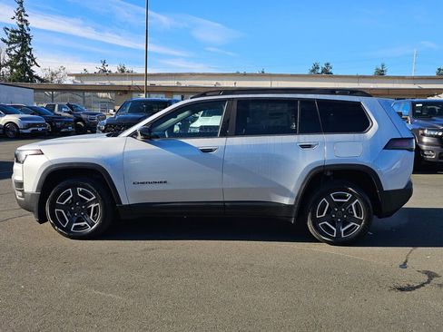 New 2026 Jeep Cherokee Laredo image 5
