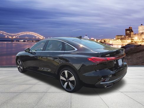 New 2025 Audi A5 2.0T Prestige image 3