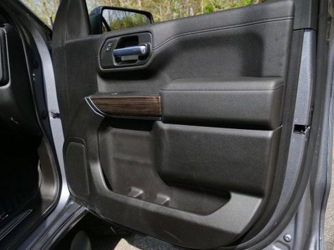 Used 2021 Chevrolet Silverado 1500 LT Trail Boss w/ Bed Protection Package image 43