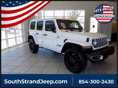 Certified 2025 Jeep Wrangler Unlimited Sahara w/ Safety Group AWD/4WD image 1