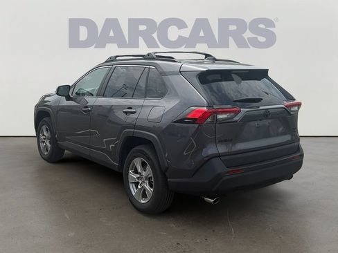 Used 2025 Toyota RAV4 XLE AWD/4WD image 5