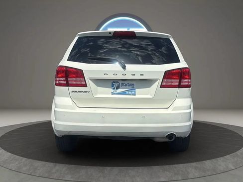 Used 2020 Dodge Journey SE w/ SE Popular Equipment Group FWD image 11