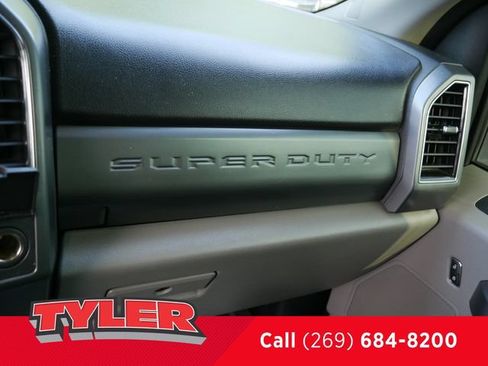 Used 2019 Ford F250 XLT AWD/4WD image 30