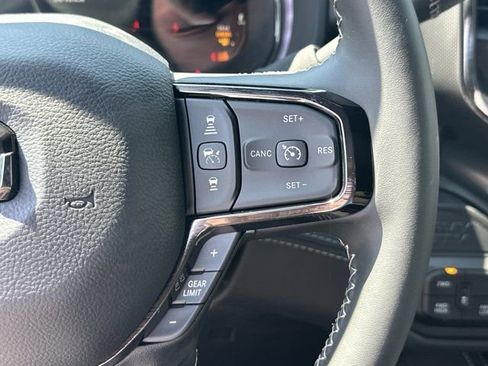 New 2026 RAM 2500 Limited AWD/4WD image 25