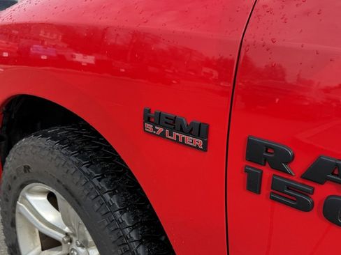 Used 2016 RAM 1500 Sport w/ Torred Sport Package image 9