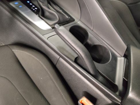 Used 2022 Hyundai Elantra SEL FWD image 26