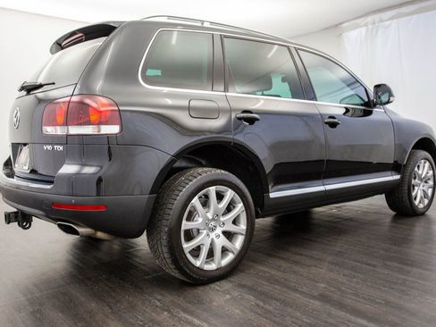 Used 2008 Volkswagen Touareg V10 TDI image 30