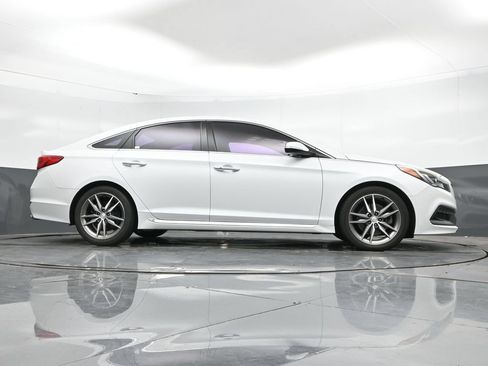 Used 2015 Hyundai Sonata Sport 2.0T w/ Option Group 07 FWD image 34
