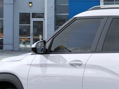 New 2026 Chevrolet TrailBlazer LT FWD image 37