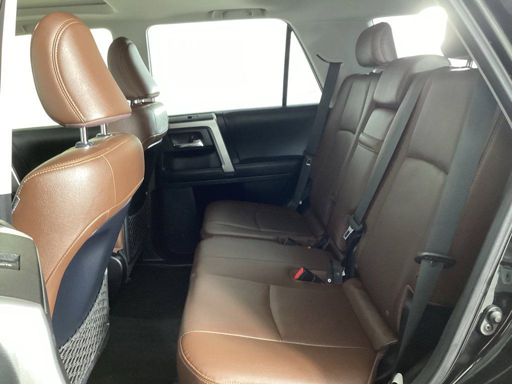 Used 2021 Toyota 4Runner Limited AWD/4WD image 26