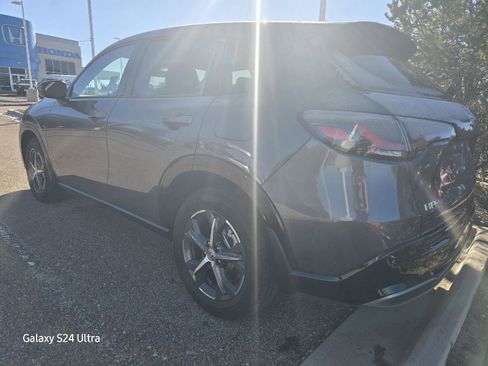 Used 2025 Honda HR-V EX-L image 9