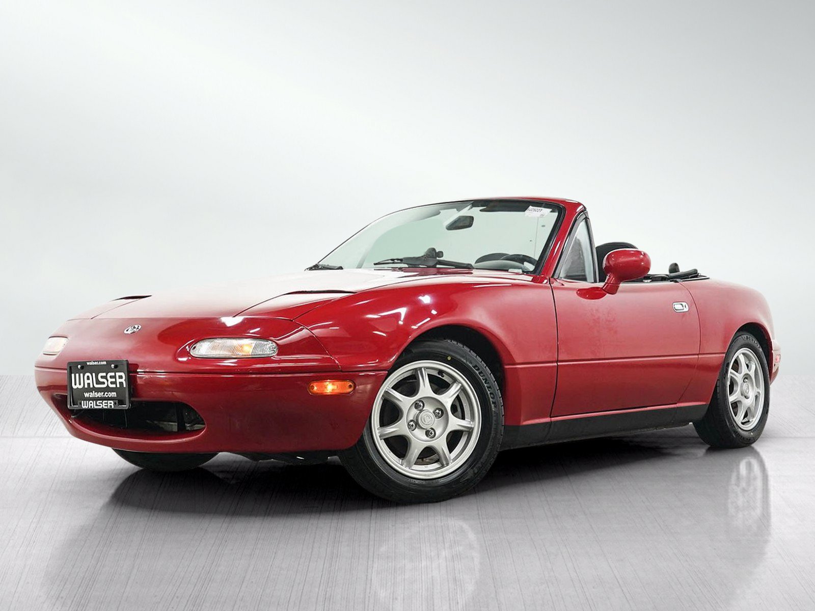 Used 1994 MAZDA MX-5 Miata RWD image 2