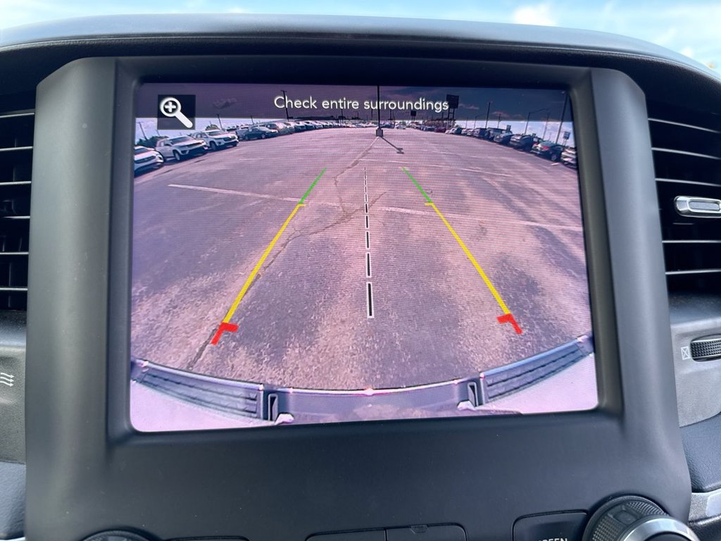Used 2021 RAM 1500 Big Horn AWD/4WD image 17