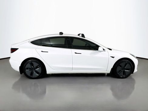 Used 2018 Tesla Model 3 Long Range RWD image 9