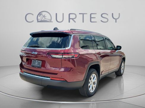 Used 2021 Jeep Grand Cherokee L Limited AWD/4WD image 3