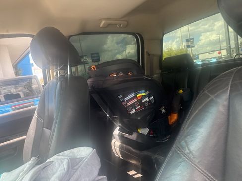 Used 2011 GMC Sierra 3500 SLE image 17