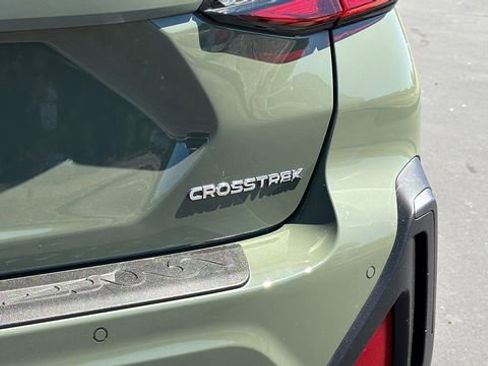 Used 2024 Subaru Crosstrek 2.5i Limited AWD/4WD image 11