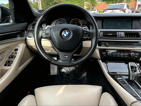 Used 2012 BMW 528i Sedan RWD image 5