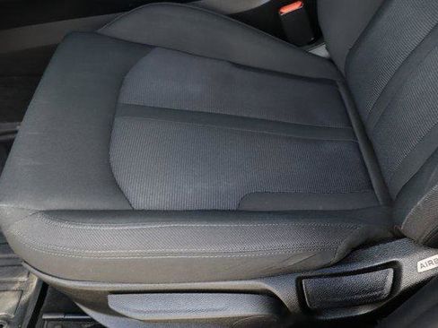 Used 2022 Kia K5 LX image 18