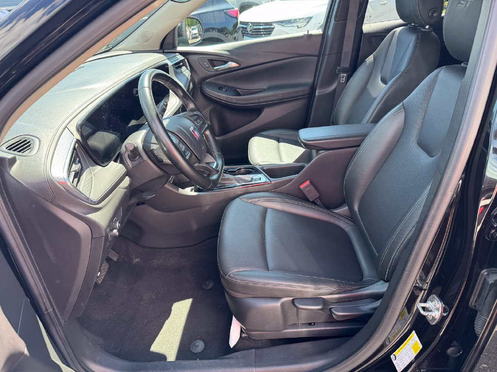 Used 2024 Buick Encore GX Sport Touring AWD/4WD image 25