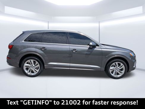 Used 2020 Audi Q7 2.0T Premium Plus w/ Premium Plus Package AWD/4WD image 2