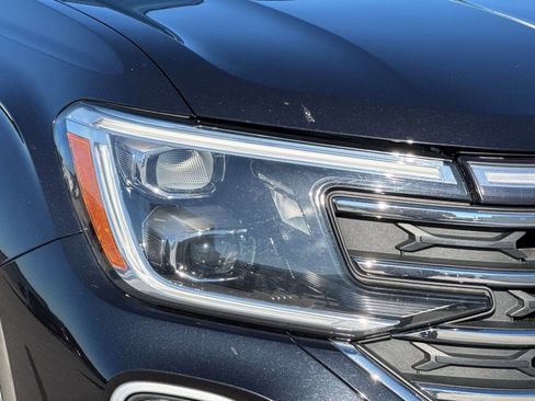 Used 2024 Volkswagen Atlas SE image 9