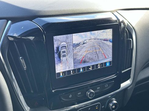 Certified 2023 Chevrolet Traverse RS image 30