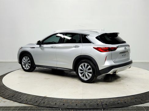 Used 2021 INFINITI QX50 Luxe image 5