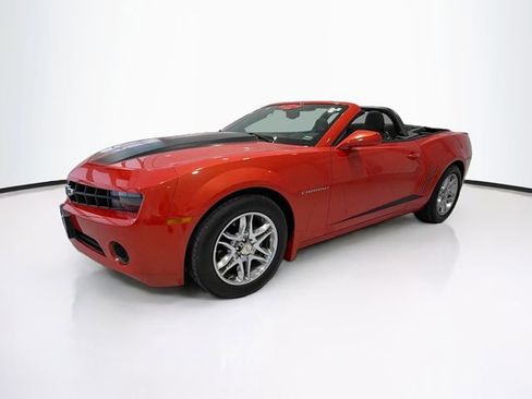 Certified 2012 Chevrolet Camaro LT RWD image 3