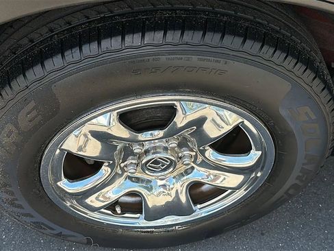 Used 2015 Honda CR-V LX image 18