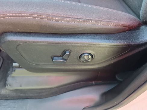 Used 2020 RAM 1500 Big Horn AWD/4WD image 12