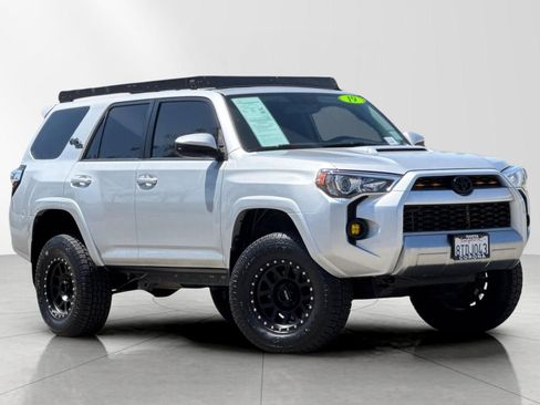 Used 2019 Toyota 4Runner TRD Off-Road AWD/4WD image 1