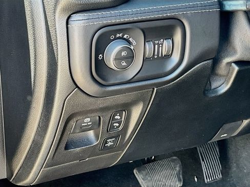 Used 2021 RAM 1500 Limited RWD image 10