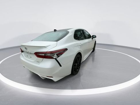 Used 2024 Toyota Camry XSE FWD image 7