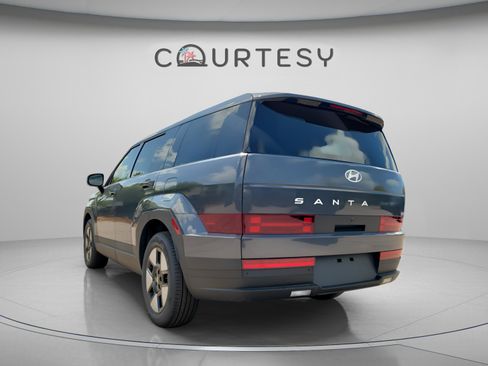New 2026 Hyundai Santa Fe SE image 2