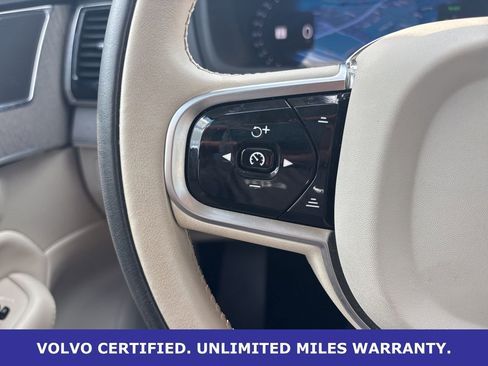 Certified 2025 Volvo XC90 T8 Plus w/ Protection Package Premier AWD/4WD image 21