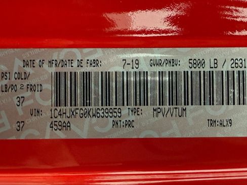 Used 2019 Jeep Wrangler Unlimited Rubicon w/ Uconnect 4C Nav & Sound Group image 27