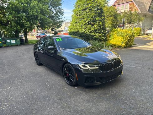 Used 2022 BMW M550i xDrive AWD/4WD image 50