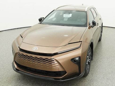 New 2026 Toyota Crown Signia AWD/4WD image 3