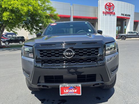 Used 2026 Nissan Frontier SV w/ All-Weather Content Package AWD/4WD image 6