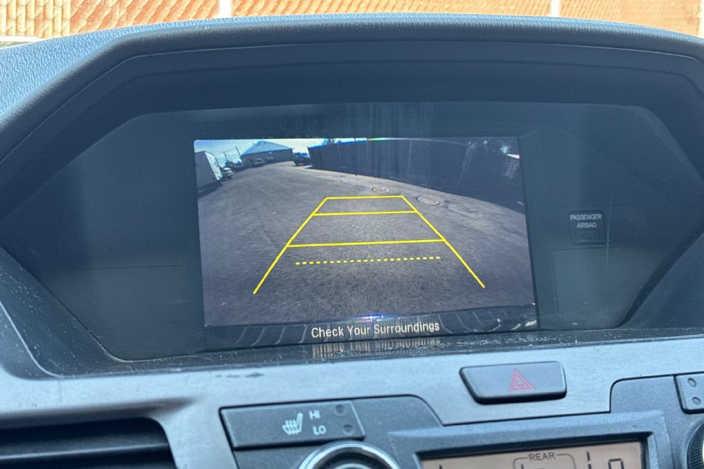 Used 2014 Honda Odyssey EX-L image 25