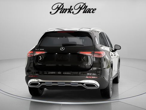 Used 2026 Mercedes-Benz GLC 300 4MATIC image 17