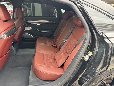 Used 2024 Audi S8 image 14