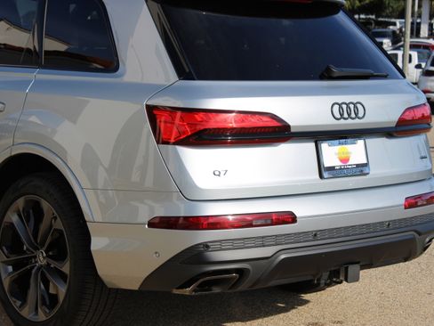 Certified 2025 Audi Q7 3.0T Premium Plus w/ Premium Plus Package image 10