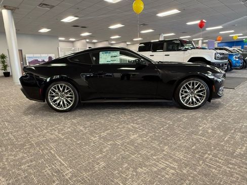 New 2026 Ford Mustang Premium image 3