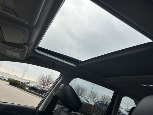 Used 2023 Subaru Forester Premium image 24